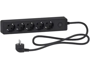 APC ST9451B 5Θ Πολύπριζο 1.5m με διακόπτη 2YW